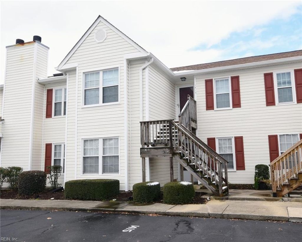 Photo of 1413 Olivewood Court, Virginia Beach, VA 23462 (MLS # 10612891)