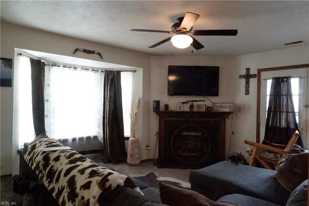 Photo of 1111 Palmerton Drive, Newport News, VA 23602 (MLS # 10628744)