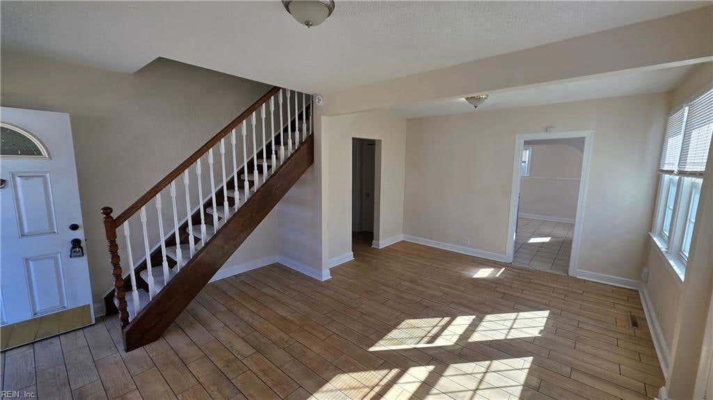 Photo of 227 Charles Avenue, Portsmouth, VA 23702 (MLS # 10648503)