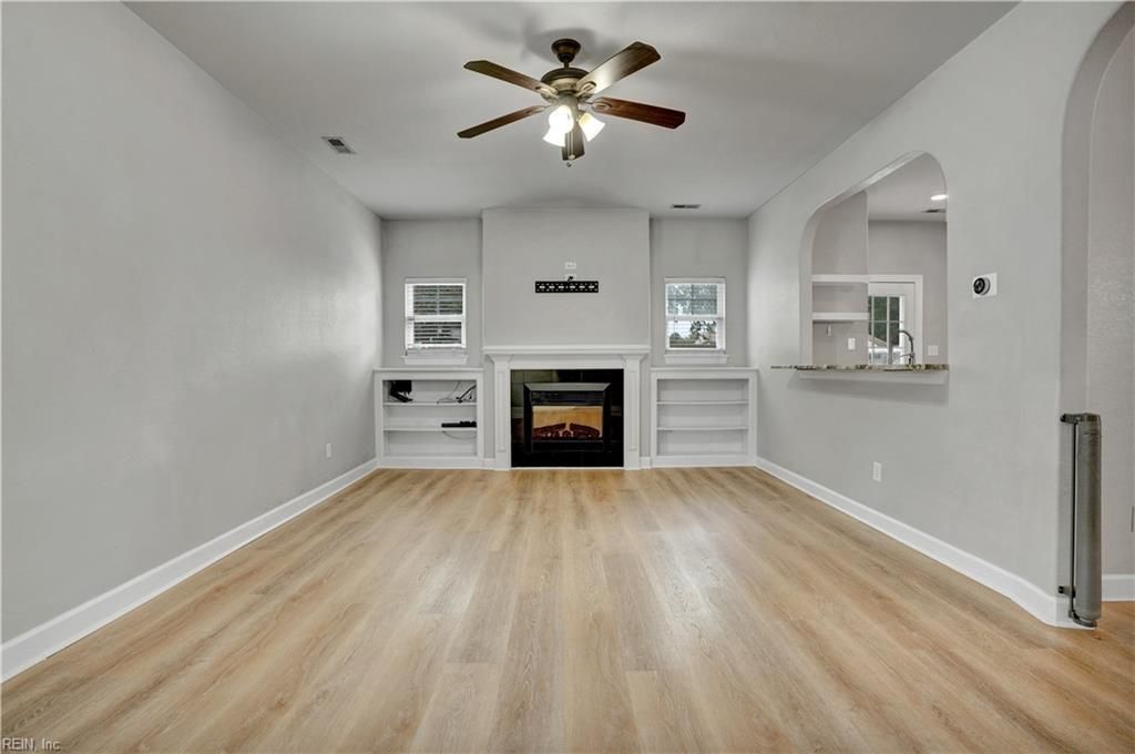 Photo of 211 Thalia Road, Virginia Beach, VA 23452 (MLS # 10618214)