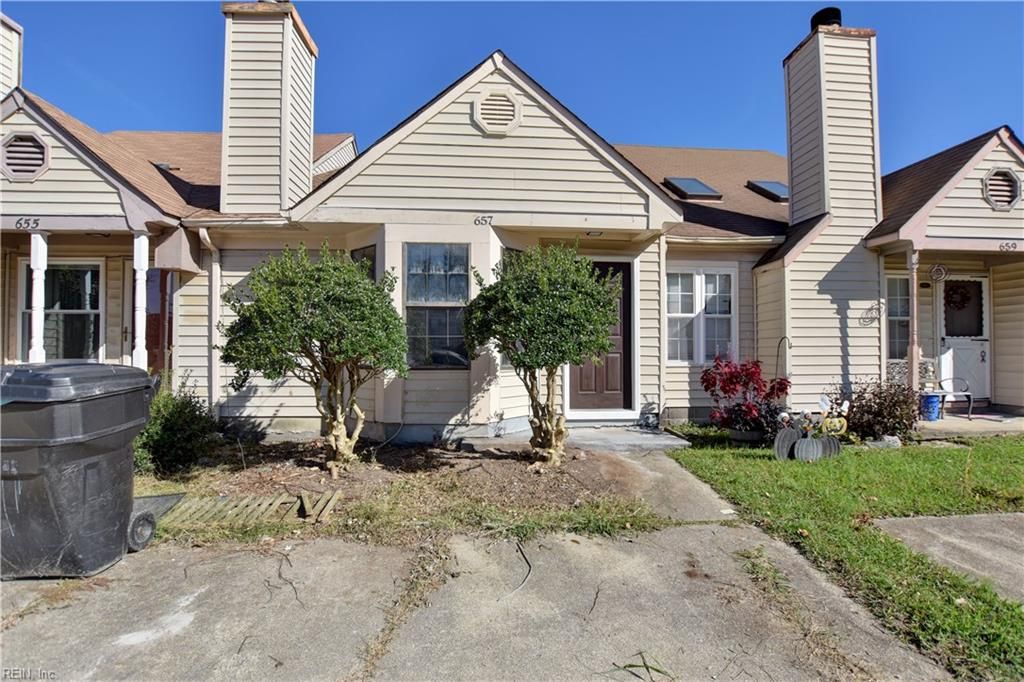 Photo of 657 Biltmore Drive, Virginia Beach, VA 23454 (MLS # 10607760)