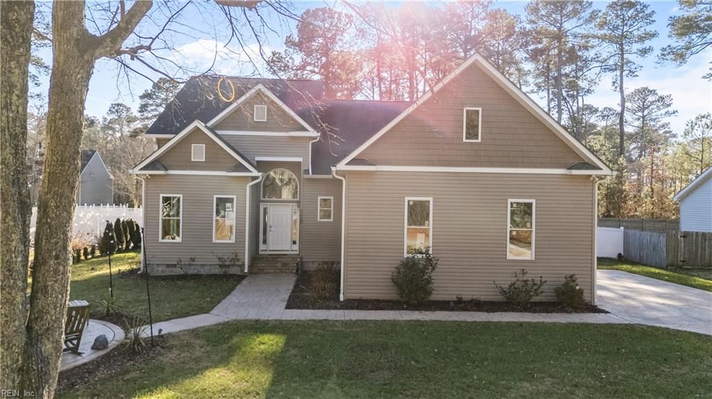 Photo of 7609 Beechwood Drive, Lanexa, VA 23089 (MLS # 10618238)