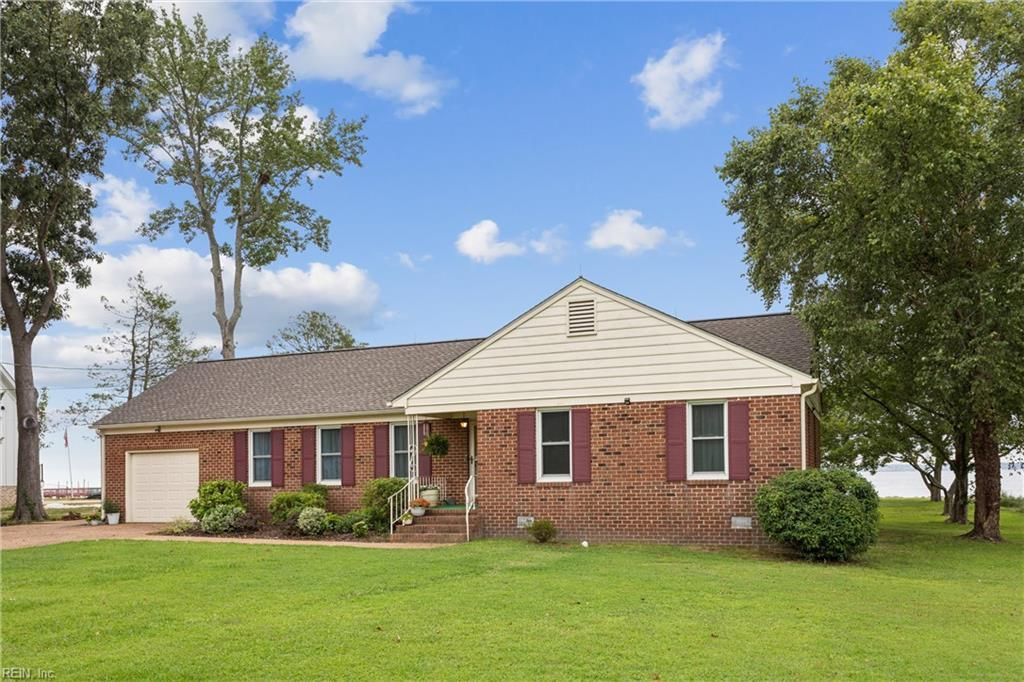 Photo of 8950 Cook Drive, Hayes, VA 23072 (MLS # 10624921)