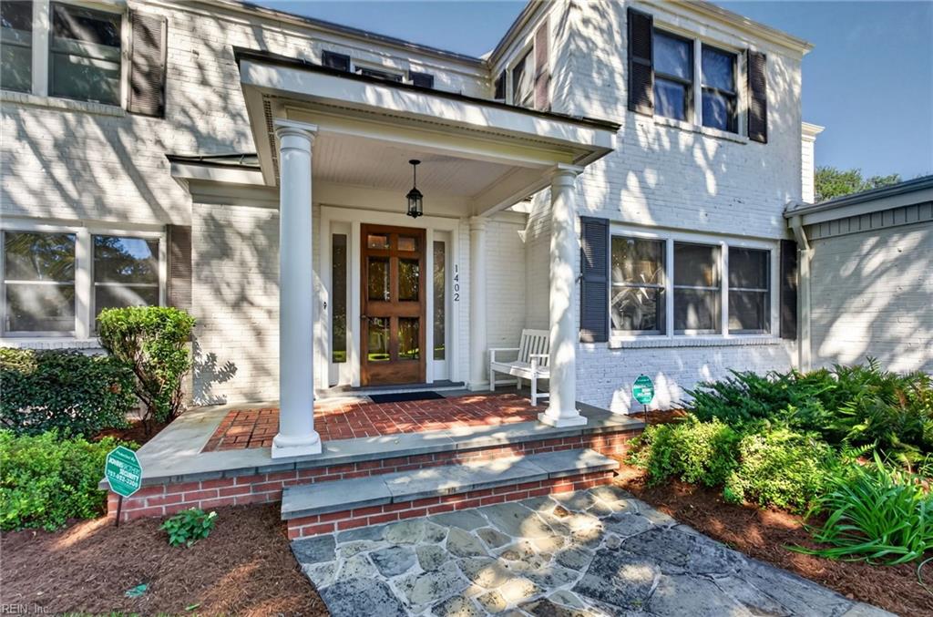 Photo of 1402 Runnymede Road, Norfolk, VA 23505 (MLS # 10655990)