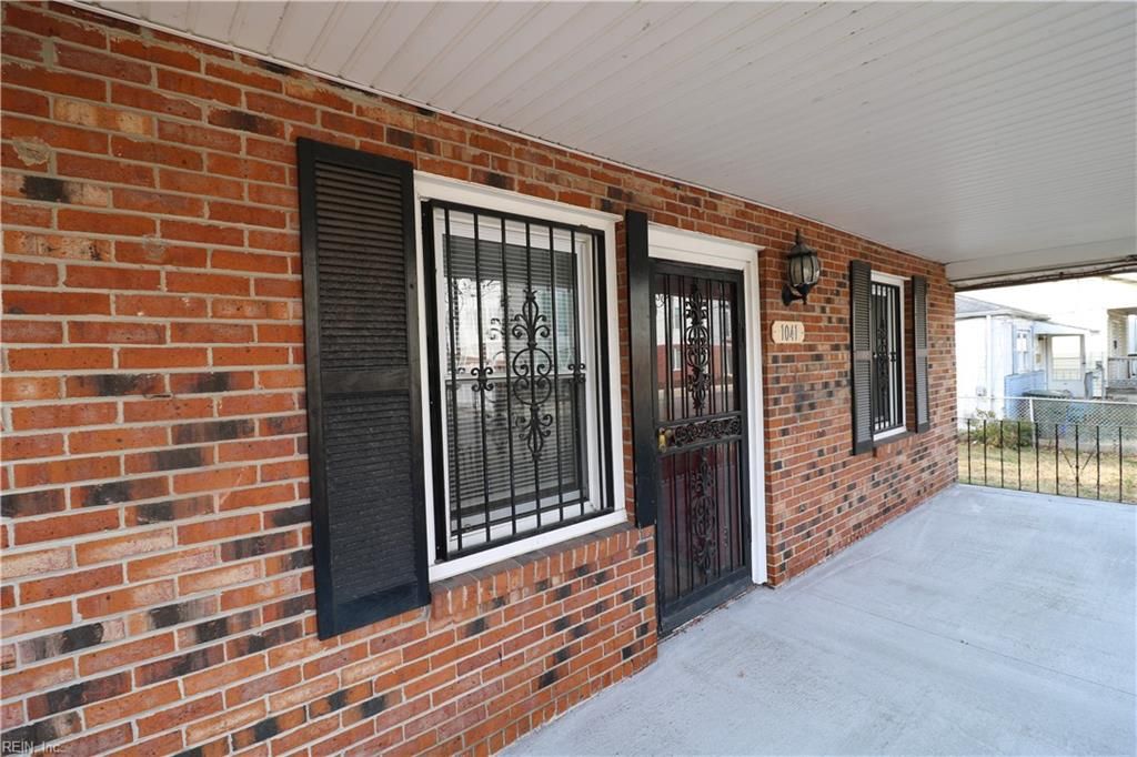 Photo of 1041 W 37th Street, Norfolk, VA 23508 (MLS # 10613629)