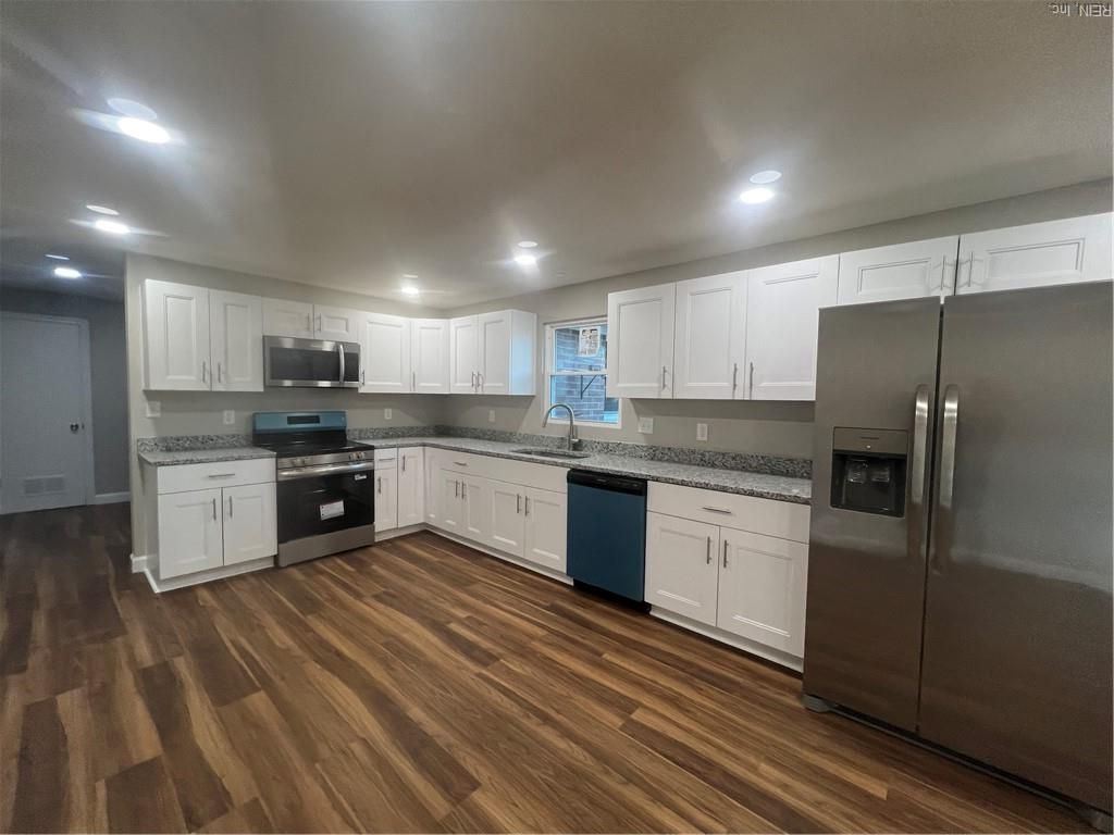 Photo of 400 Kay Rd Road, Portsmouth, VA 23701 (MLS # 10607849)