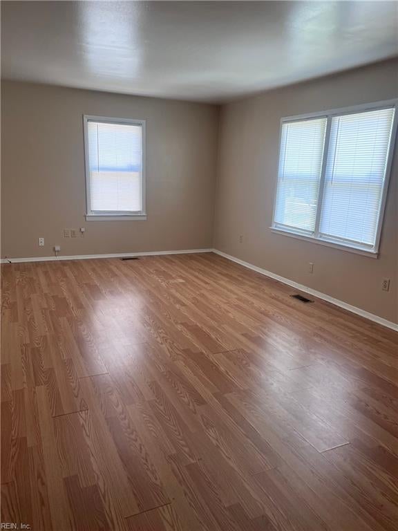 Photo of 130 South Avenue, Newport News, VA 23601 (MLS # 10641434)