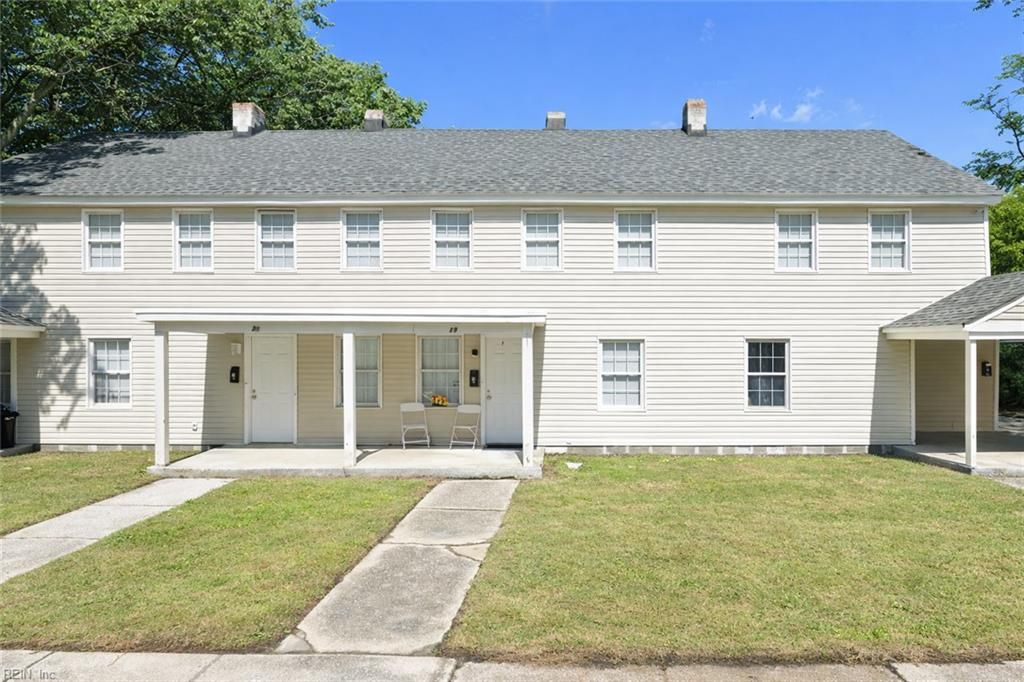 Photo of 23 Farragut Street, Portsmouth, VA 23702 (MLS # 10635671)
