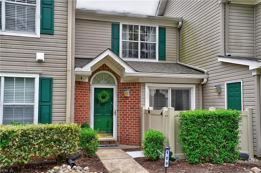 3853 Lasalle DR 109