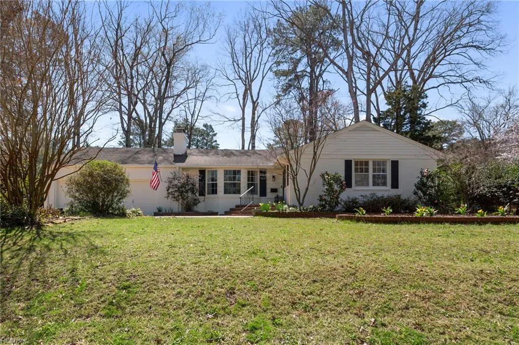 Virginia Beach, Virginia 23452, United States, 4 Bedrooms Bedrooms, ,2 BathroomsBathrooms,Residential,Active,97704