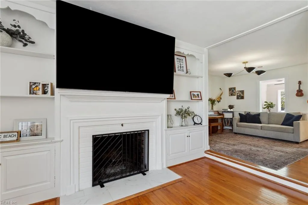 Virginia Beach, Virginia 23452, United States, 4 Bedrooms Bedrooms, ,2 BathroomsBathrooms,Residential,Active,97704