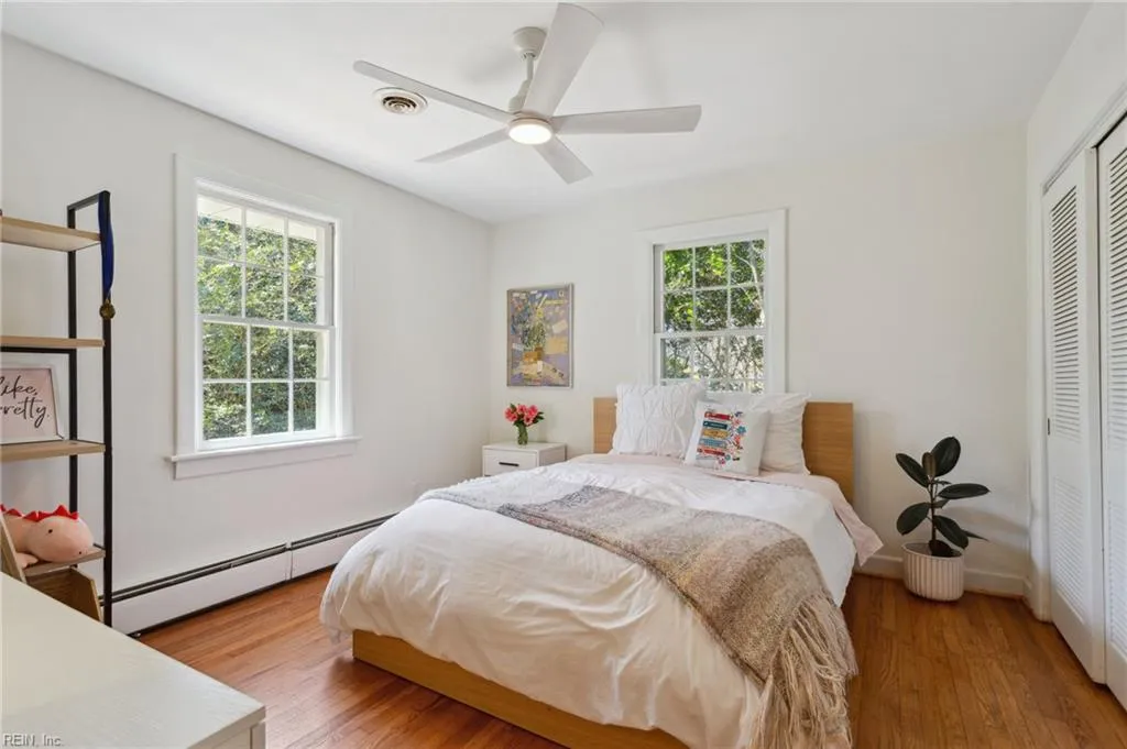 Virginia Beach, Virginia 23452, United States, 4 Bedrooms Bedrooms, ,2 BathroomsBathrooms,Residential,Active,97704