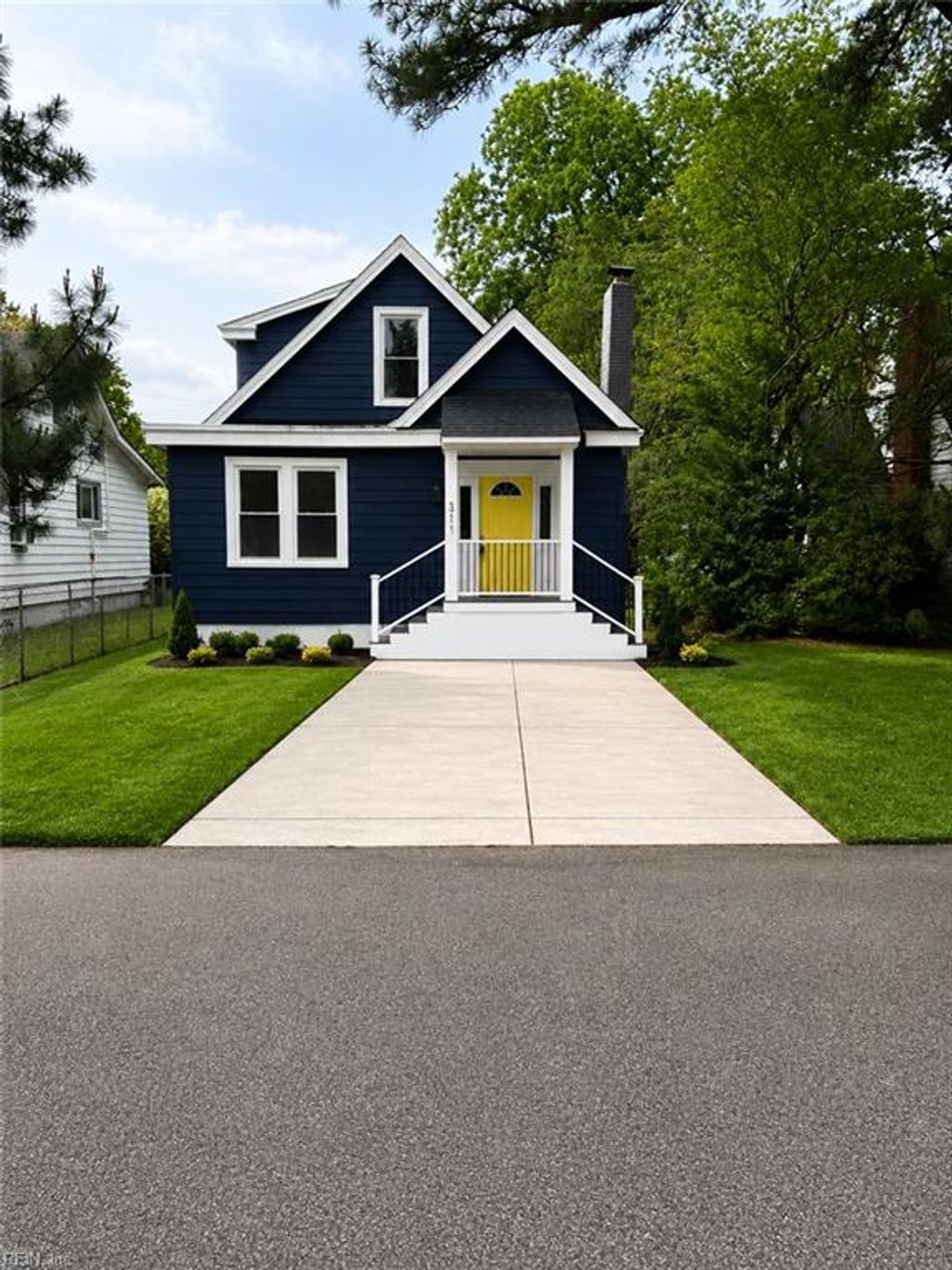 Photo of 311 Hollywood Avenue, Hampton, VA 23661 (MLS # 10634232)