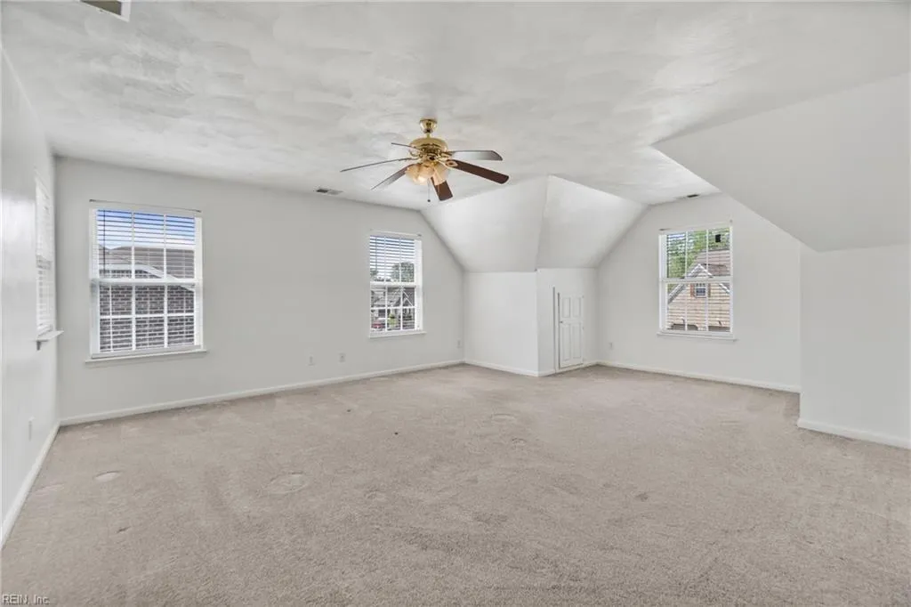 Suffolk, Virginia 23434, United States, 5 Bedrooms Bedrooms, ,3 BathroomsBathrooms,Residential,Active,112542