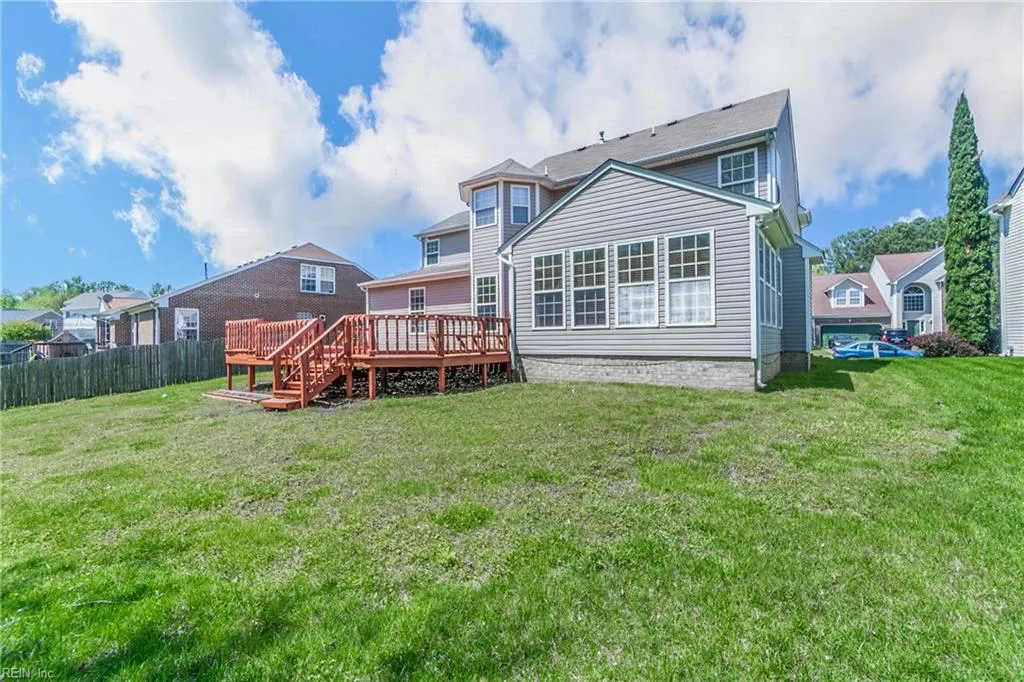 Suffolk, Virginia 23434, United States, 5 Bedrooms Bedrooms, ,3 BathroomsBathrooms,Residential,Active,112542