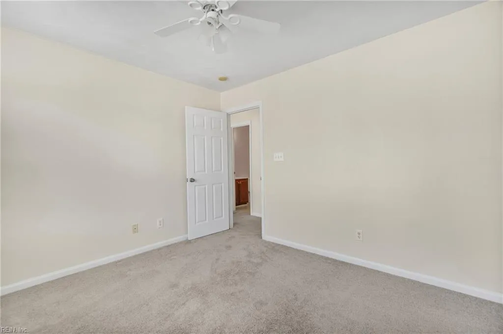 Suffolk, Virginia 23434, United States, 5 Bedrooms Bedrooms, ,3 BathroomsBathrooms,Residential,Active,112542