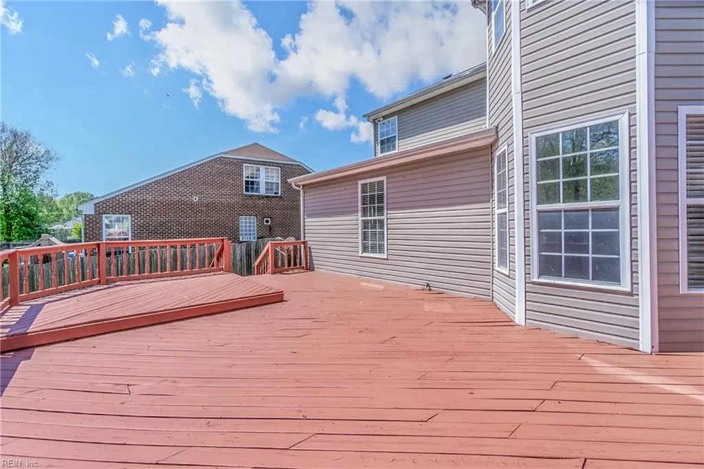 Suffolk, Virginia 23434, United States, 5 Bedrooms Bedrooms, ,3 BathroomsBathrooms,Residential,Active,112542