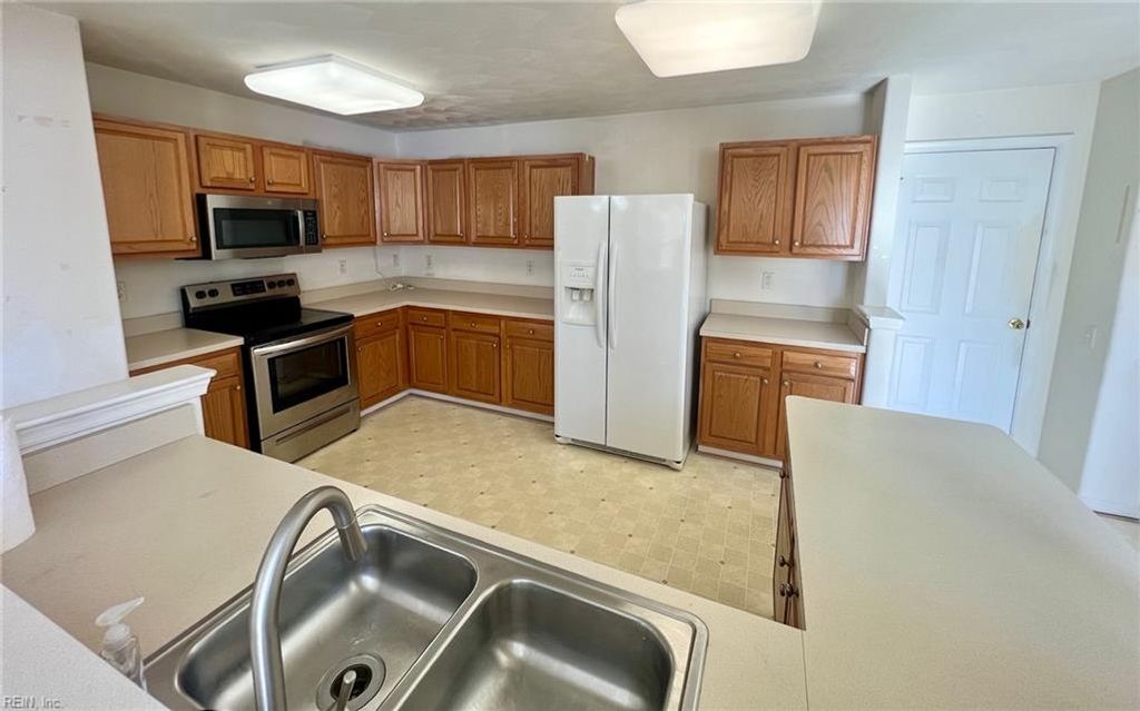 Photo of 800 Kearney Place, Virginia Beach, VA 23462 (MLS # 10630808)