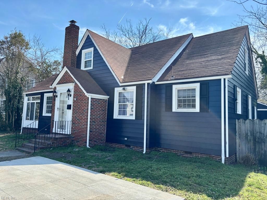 Photo of 3813 High Street, Portsmouth, VA 23707 (MLS # 10638372)