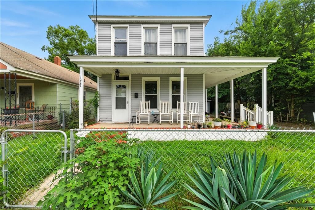 Photo of 1222 27th Street, Newport News, VA 23607 (MLS # 10608427)