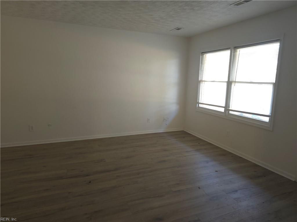 Photo of 2915 Marne Avenue, Norfolk, VA 23509 (MLS # 10613351)