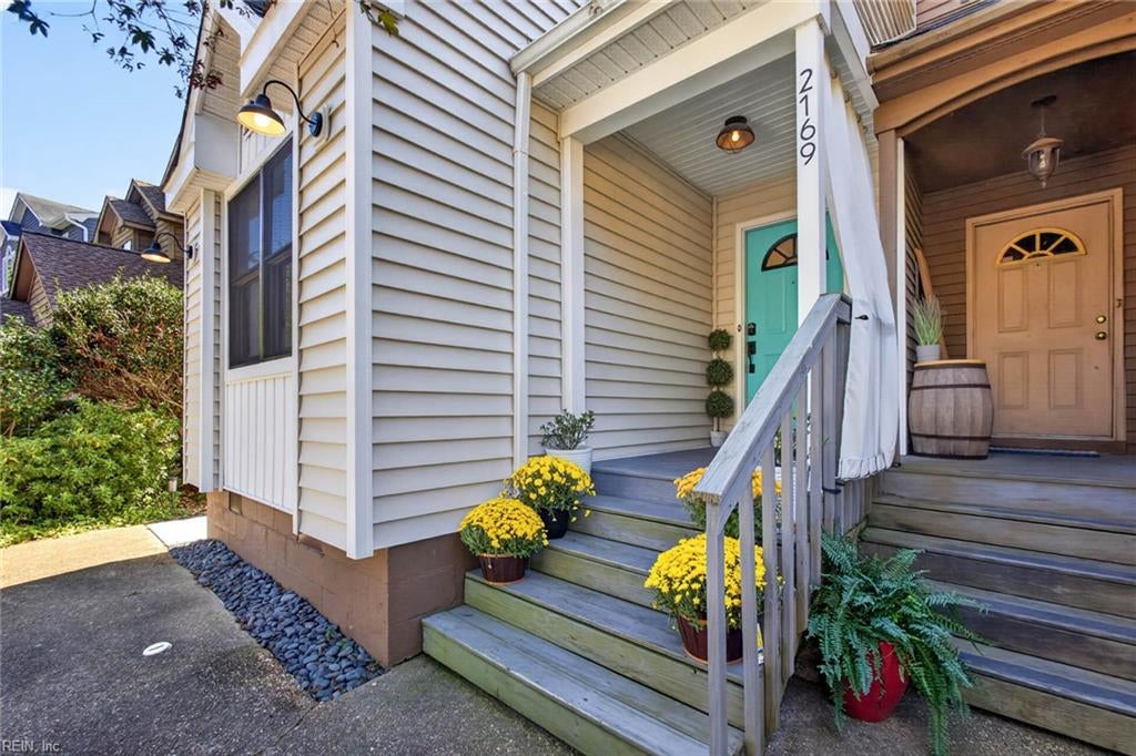 Photo of 2169 Woodlawn Avenue #A, Virginia Beach, VA 23455 (MLS # 10657155)