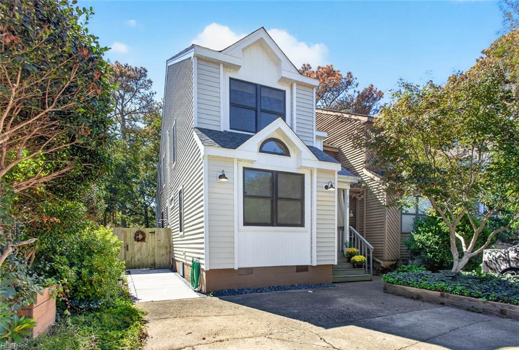 Photo of 2169 Woodlawn Avenue #A, Virginia Beach, VA 23455 (MLS # 10657155)
