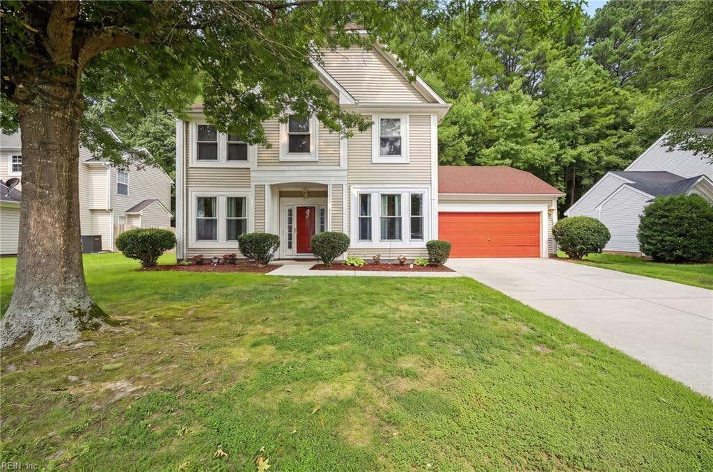 Photo of 2016 Sunset Maple Lane, Chesapeake, VA 23323 (MLS # 10644765)