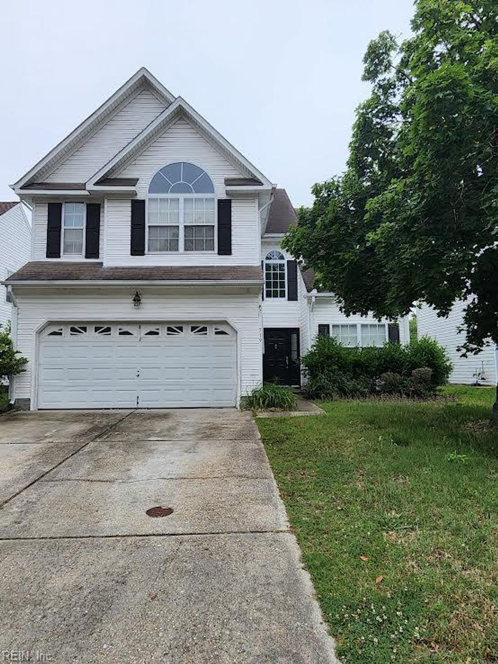 Photo of 519 Windward Drive, Chesapeake, VA 23320 (MLS # 10636623)