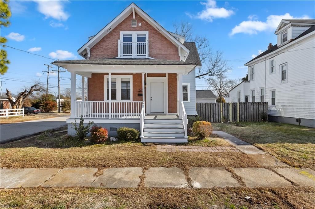 Photo of 2850 Grandy Avenue, Norfolk, VA 23509 (MLS # 10633863)