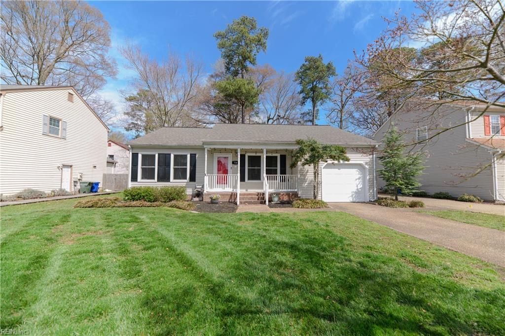 Photo of 736 Leonard Lane, Newport News, VA 23601 (MLS # 10625749)