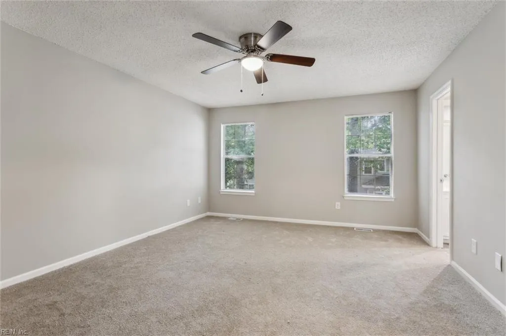 Newport News, Virginia 23602, United States, 3 Bedrooms Bedrooms, ,3 BathroomsBathrooms,Residential,Active,123570