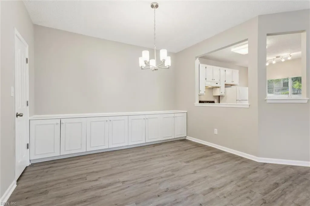 Newport News, Virginia 23602, United States, 3 Bedrooms Bedrooms, ,3 BathroomsBathrooms,Residential,Active,123570