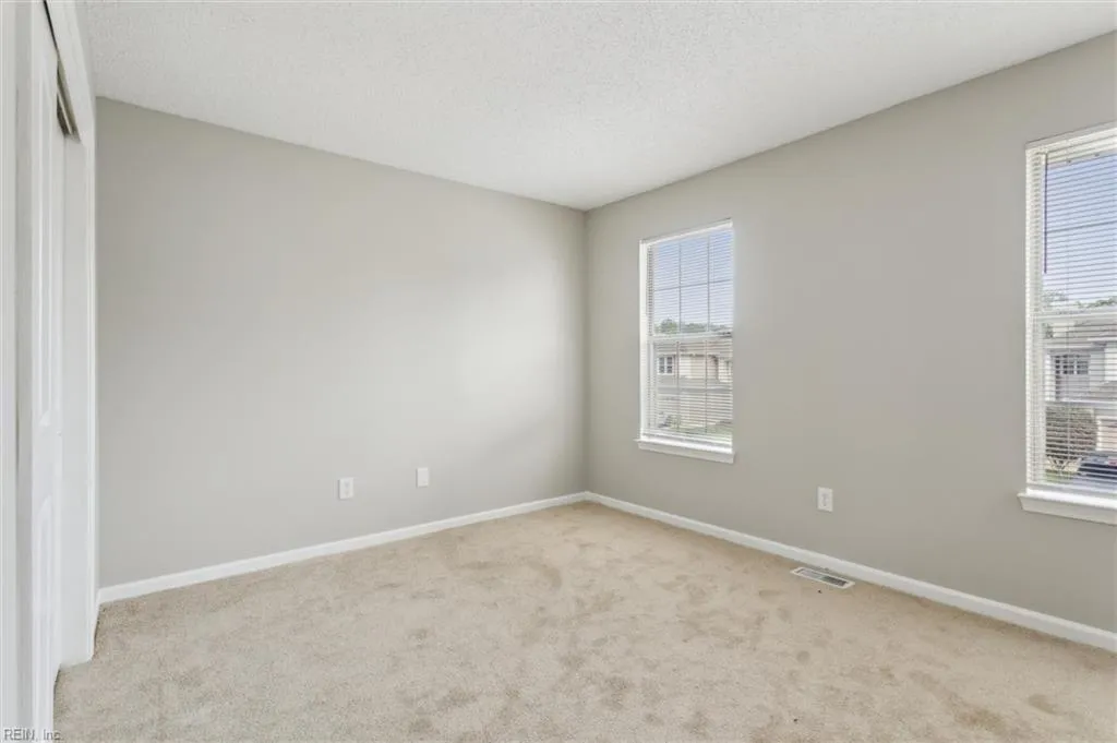 Newport News, Virginia 23602, United States, 3 Bedrooms Bedrooms, ,3 BathroomsBathrooms,Residential,Active,123570