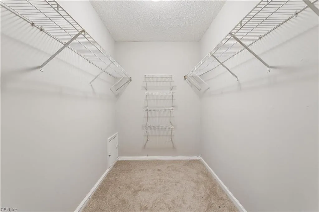 Newport News, Virginia 23602, United States, 3 Bedrooms Bedrooms, ,3 BathroomsBathrooms,Residential,Active,123570