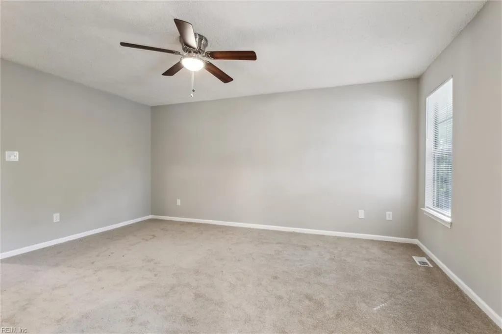 Newport News, Virginia 23602, United States, 3 Bedrooms Bedrooms, ,3 BathroomsBathrooms,Residential,Active,123570