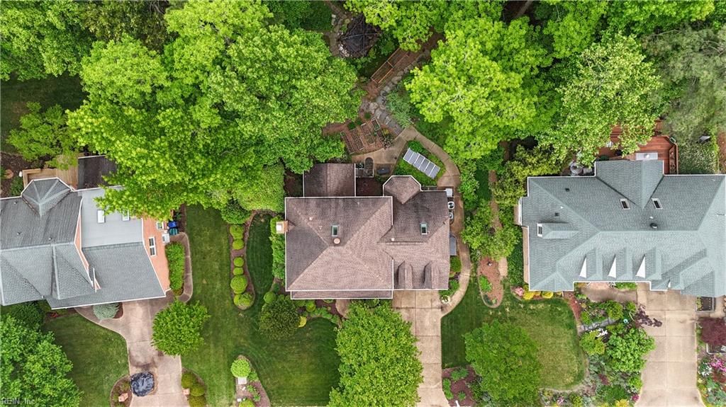 Photo of 106 Millers Cove Road, Newport News, VA 23602 (MLS # 10632960)
