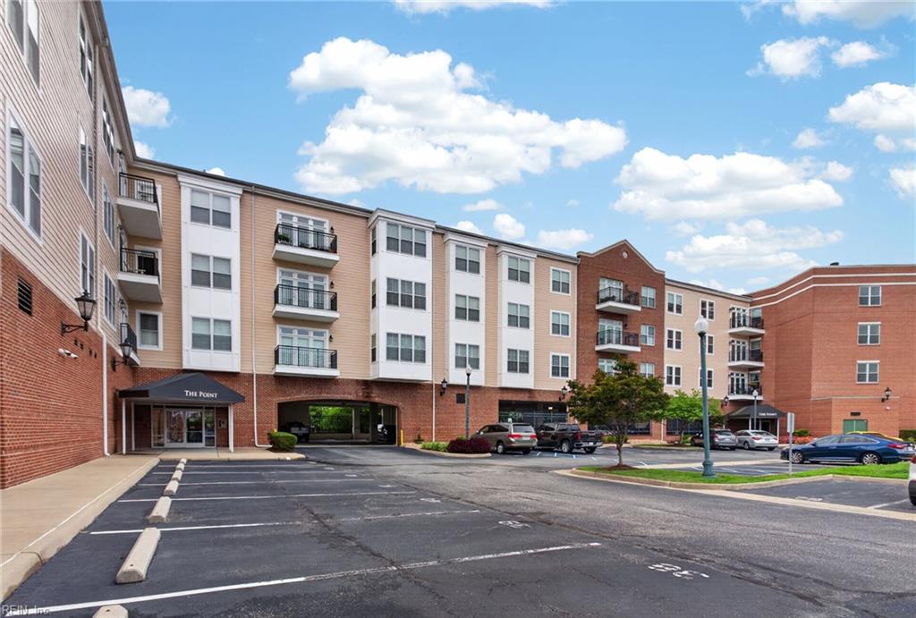 670 Town Center Drive Unit 404, Newport News, VA, 23606