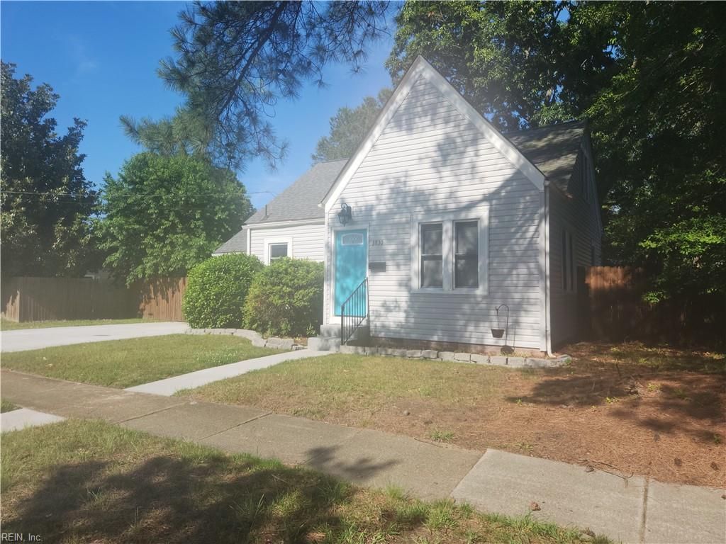 Photo of 3830 Pamlico Circle, Norfolk, VA 23513 (MLS # 10613631)