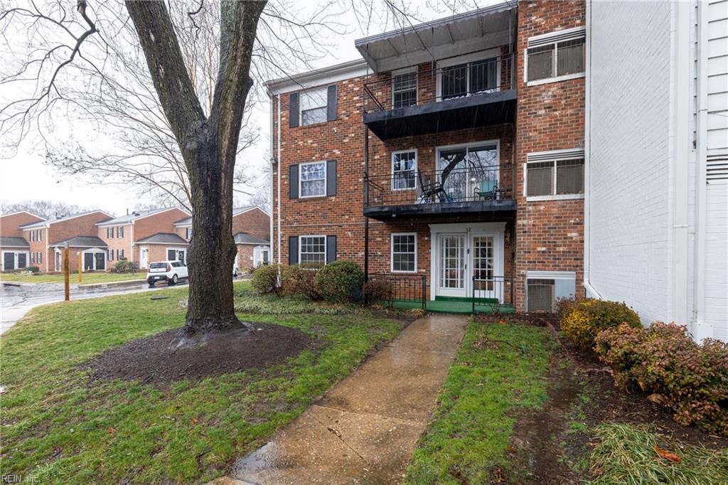 Photo of 12 Millstone Road, Richmond, VA 23228 (MLS # 10621201)