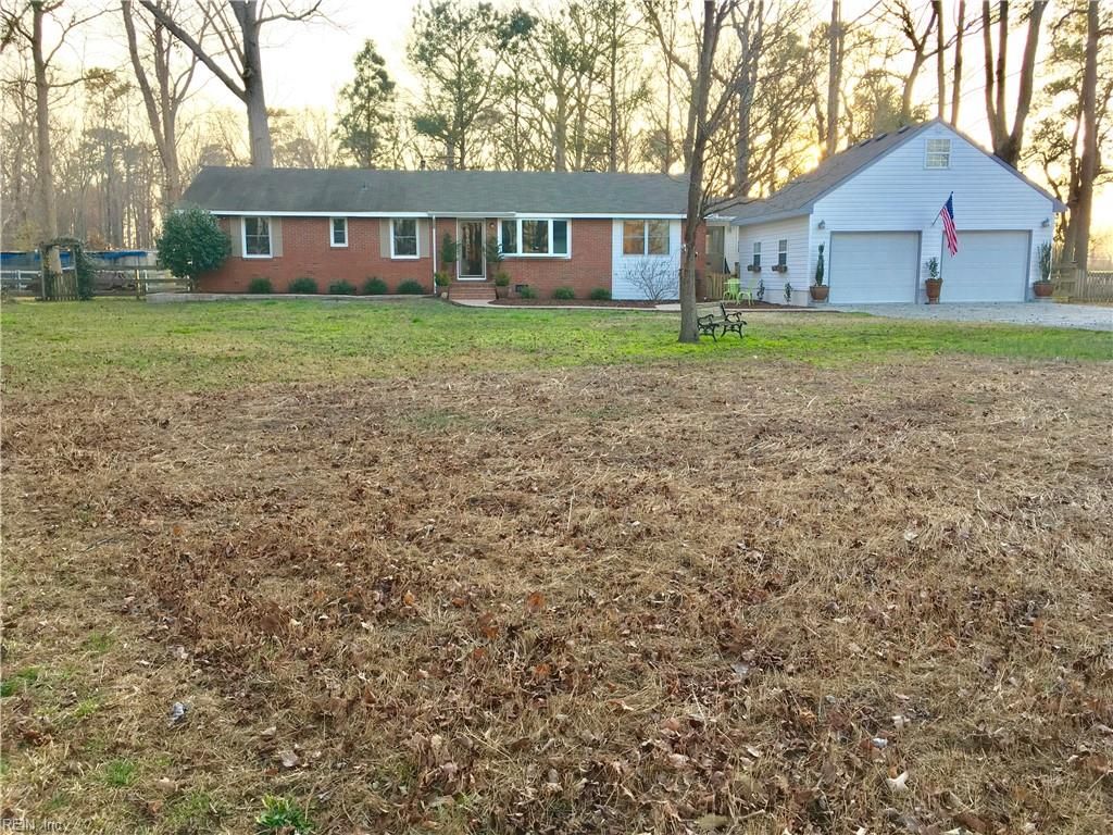 Photo of 2013 Mill Landing Road, Virginia Beach, VA 23457 (MLS # 10634586)
