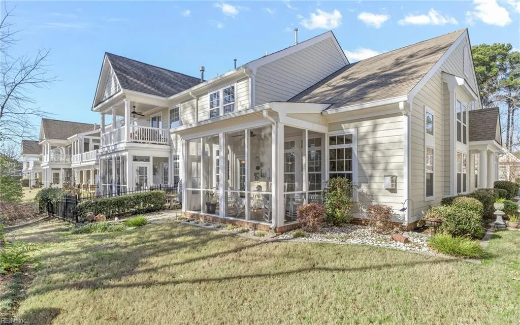 Virginia Beach, Virginia 23455, United States, 4 Bedrooms Bedrooms, ,3 BathroomsBathrooms,Residential,Pending,20470