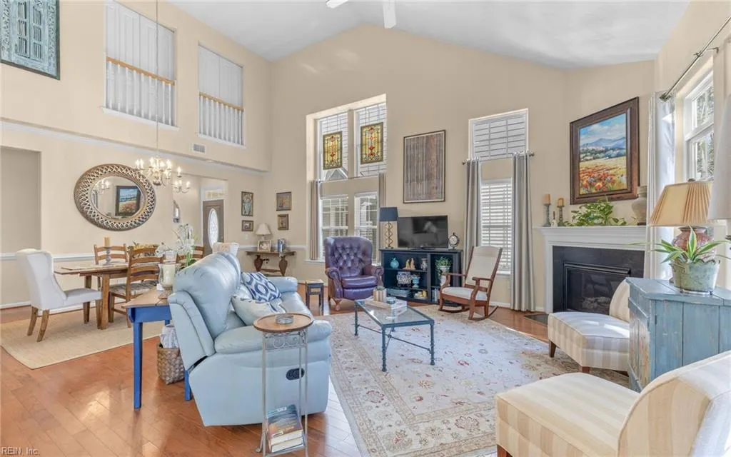 Virginia Beach, Virginia 23455, United States, 4 Bedrooms Bedrooms, ,3 BathroomsBathrooms,Residential,Pending,20470