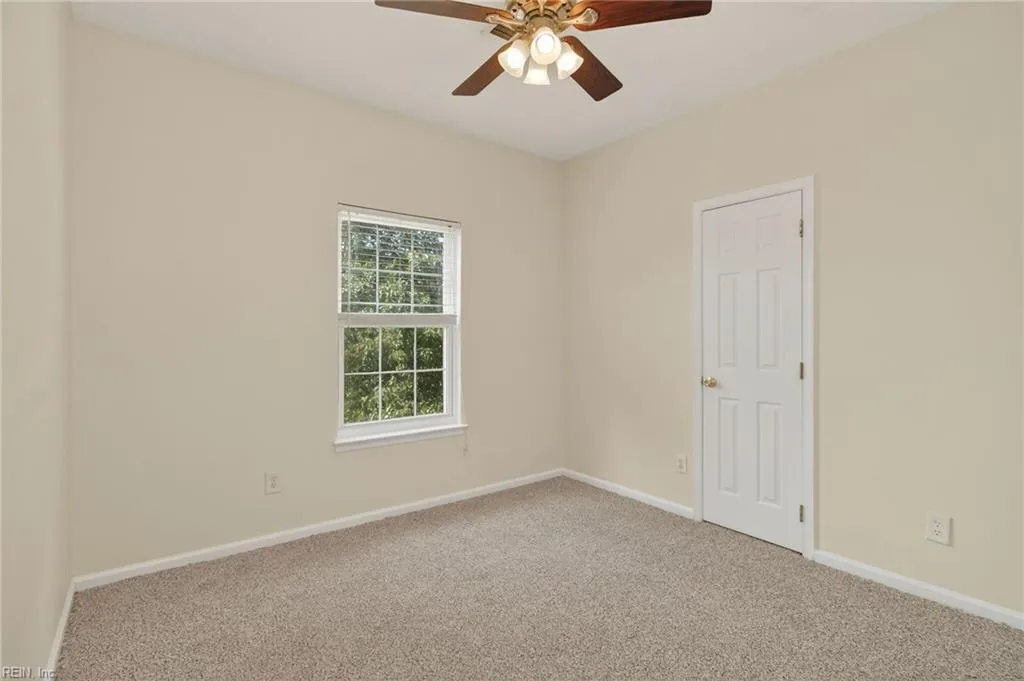 Suffolk, Virginia 23434, United States, 3 Bedrooms Bedrooms, ,3 BathroomsBathrooms,Residential,Active,182475