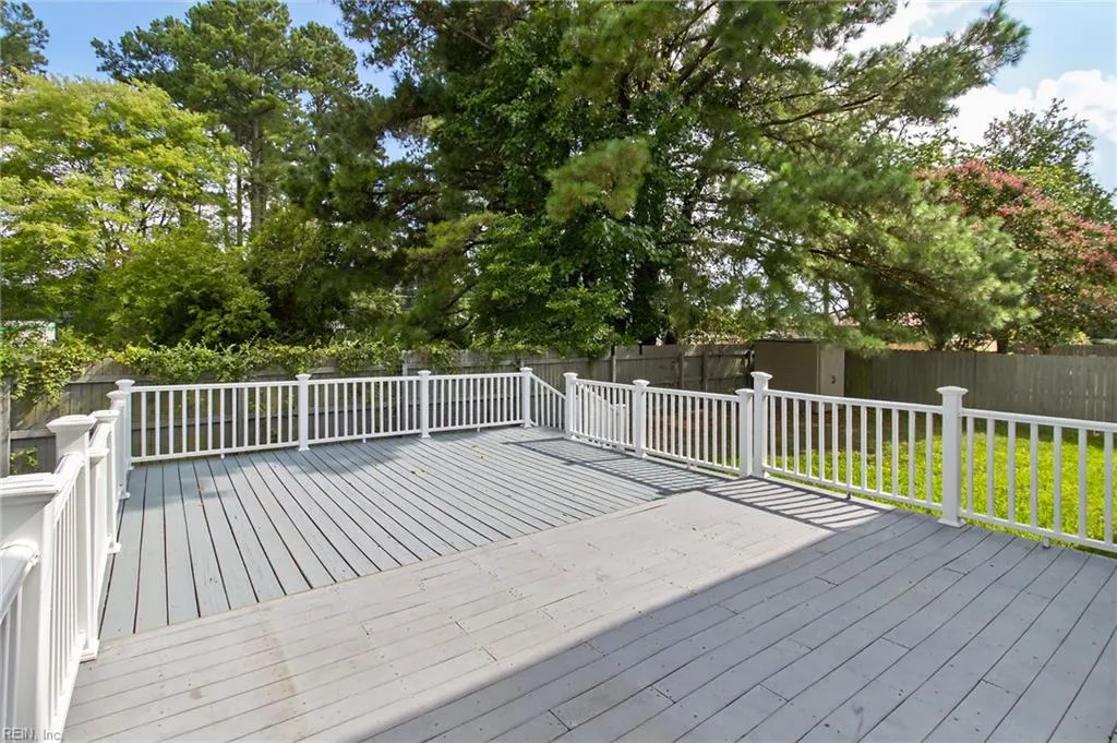 Suffolk, Virginia 23434, United States, 3 Bedrooms Bedrooms, ,3 BathroomsBathrooms,Residential,Active,182475