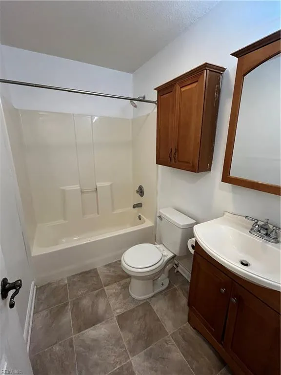 Virginia Beach, Virginia 23454, United States, 3 Bedrooms Bedrooms, ,1 BathroomBathrooms,Residential,Active,17253