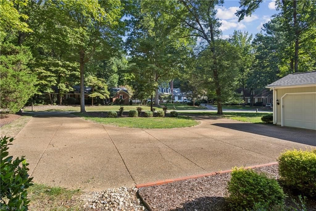 Photo of 129 Peyton Road, Williamsburg, VA 23185 (MLS # 10628500)