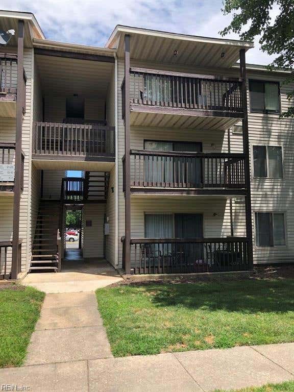 Photo of 15 Davenport Court, Hampton, VA 23666 (MLS # 10648674)
