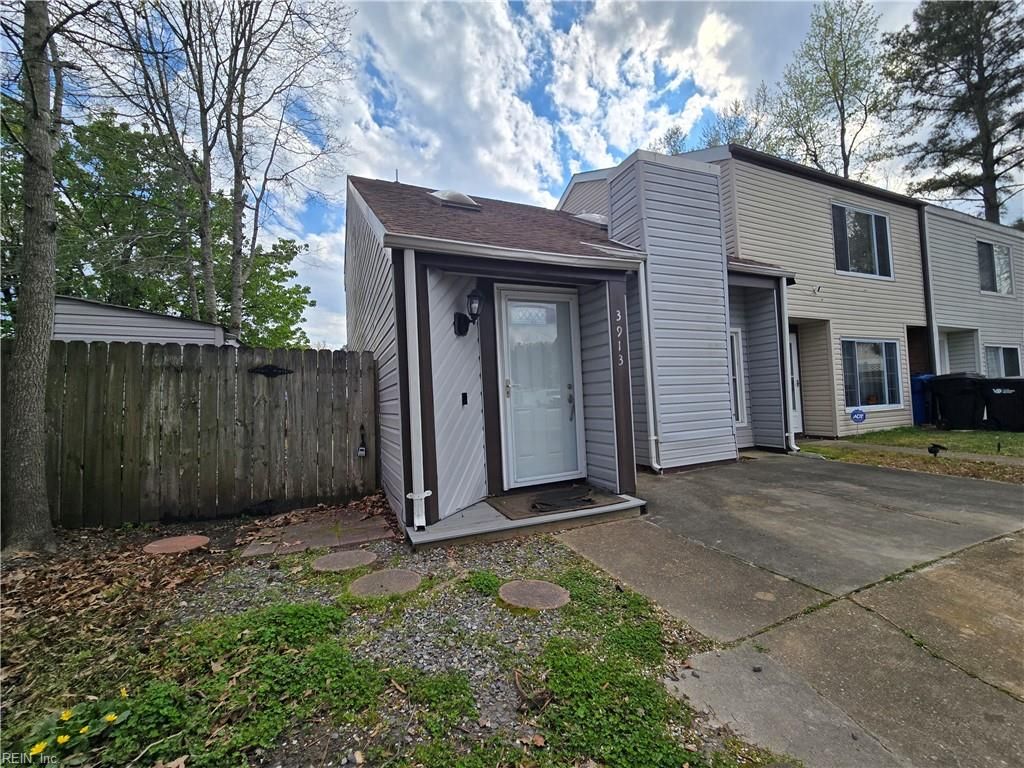 Photo of 3913 Thalia Trace Court, Virginia Beach, VA 23452 (MLS # 10626382)