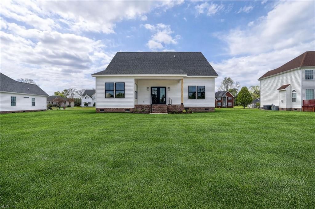 Photo of 109 Queens Lane, Franklin, VA 23851 (MLS # 10629771)